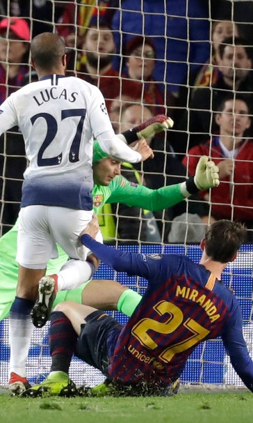 Tottenham advances to CL round of 16 after 1-1 draw at Barca